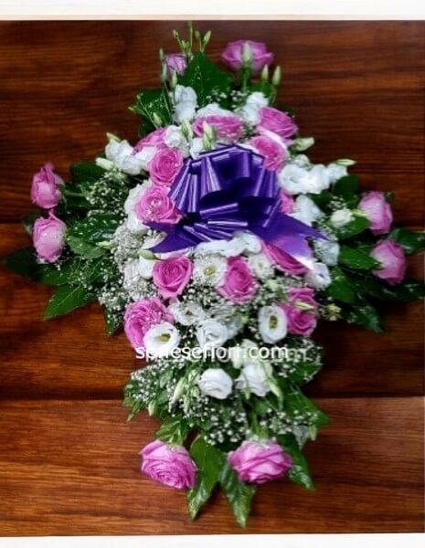 Croce Funebre "Loredana": Fede, Devozione e Ricordo