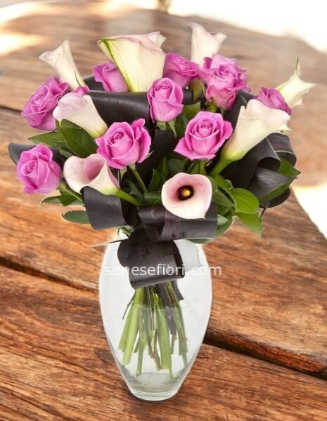ordina rose rosa e calle per matrimonio a Napoli 